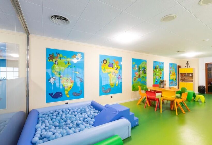 Aparthotel Miami Park