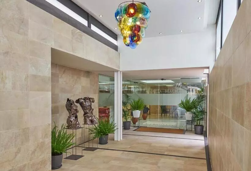 Aparthotel y Hotel Paguera Beach