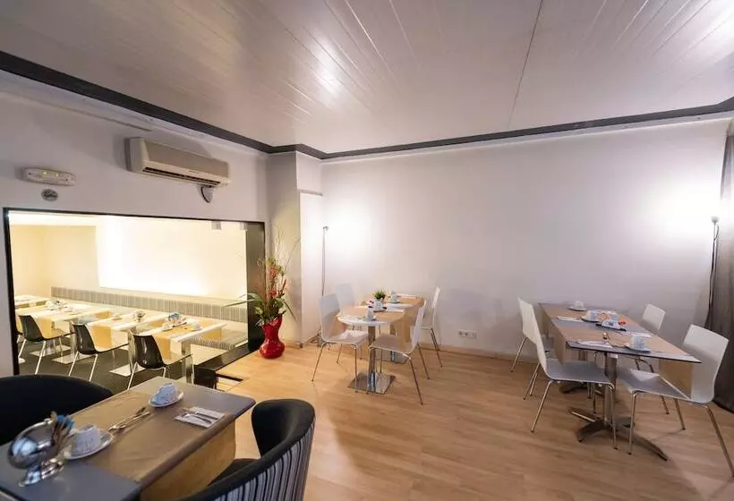 فندق Atenea Rekord Suites