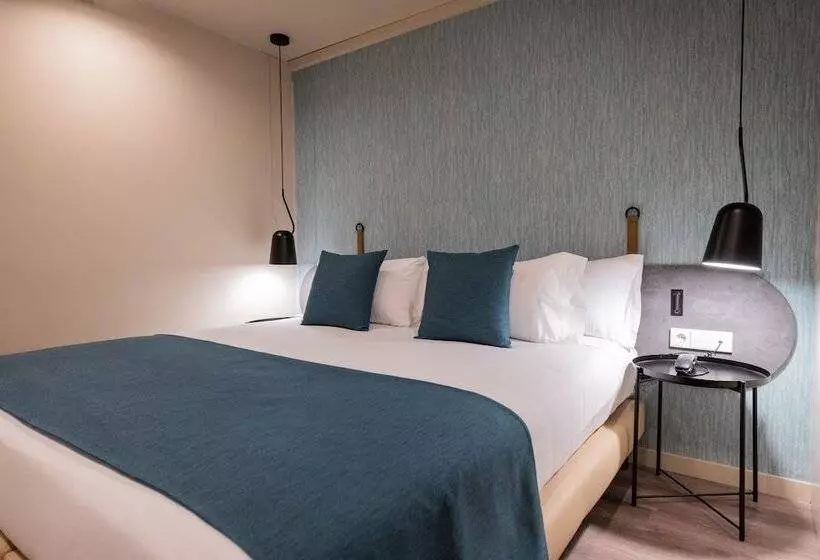 فندق Atenea Rekord Suites