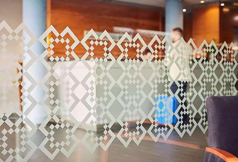 هتل Barcelona Century