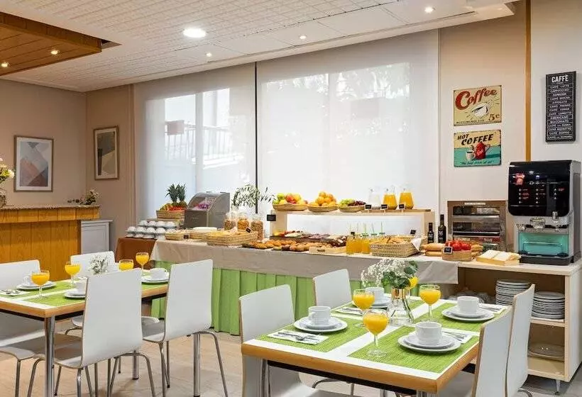 Отель Bonanova Park