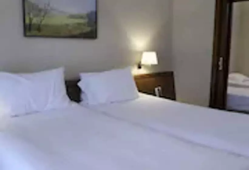 בית מלון כפרי Ciudad De Castelldefels