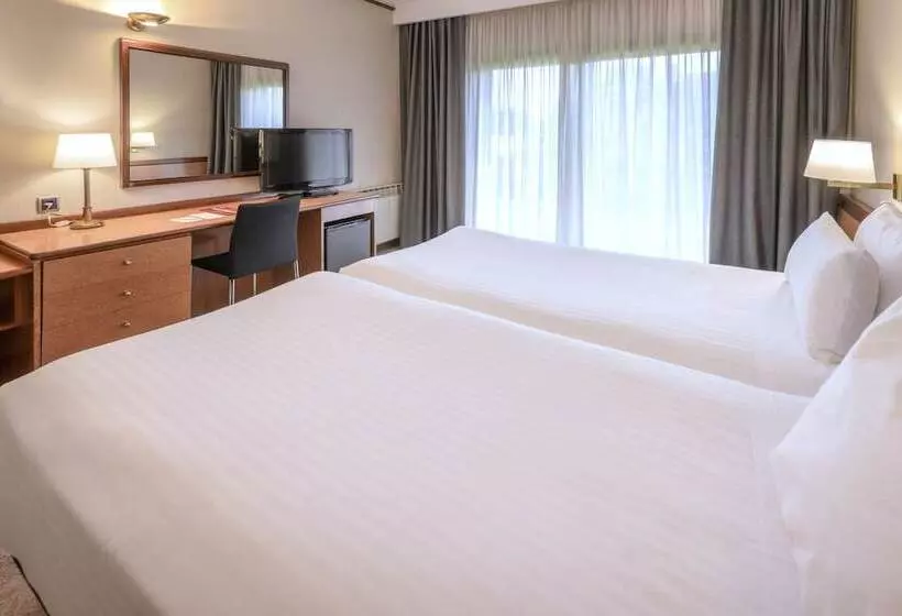 בית מלון כפרי Ciudad De Castelldefels