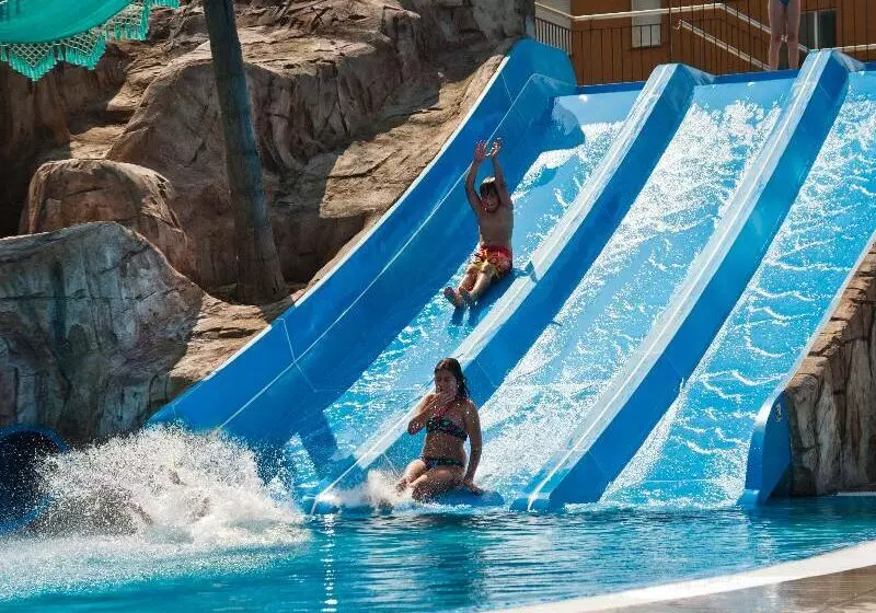 Отель Europa Splash & Spa