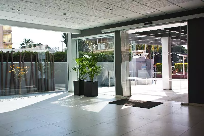 Отель Europa Splash & Spa