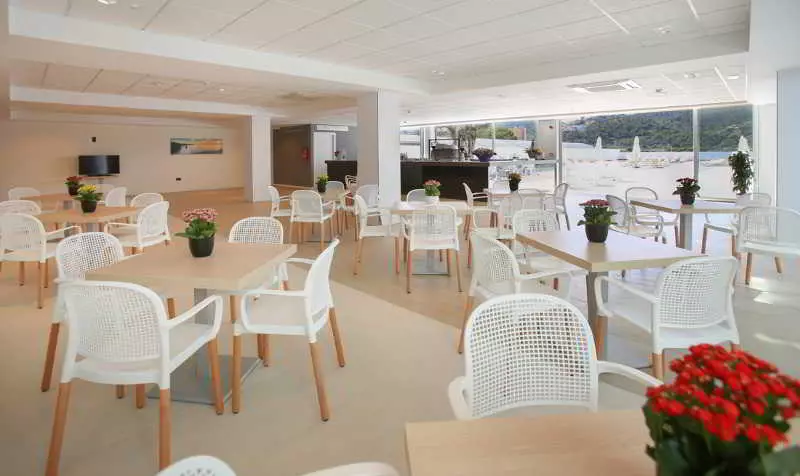 Отель Europa Splash & Spa