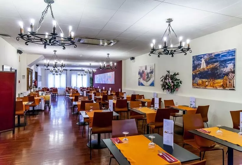 Hotel Galeón