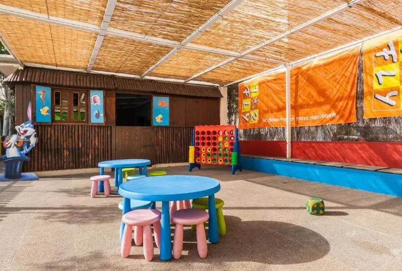 فندق Globales Playa Santa Ponsa