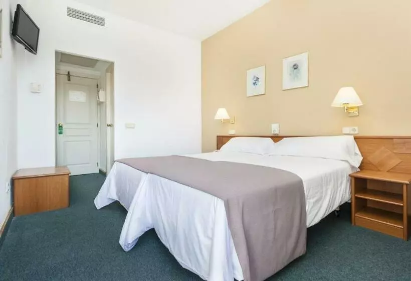 فندق Globales Playa Santa Ponsa