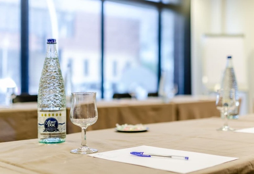 هتل Hc Mollet Barcelona