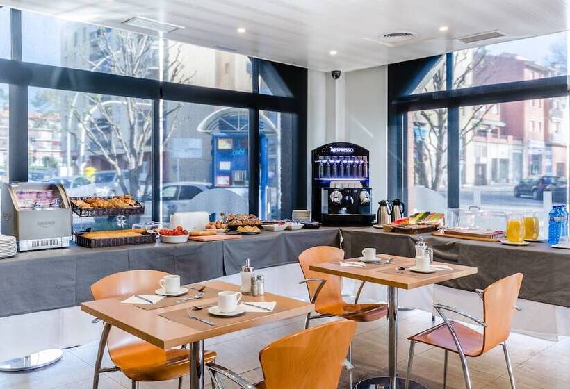 هتل Hc Mollet Barcelona