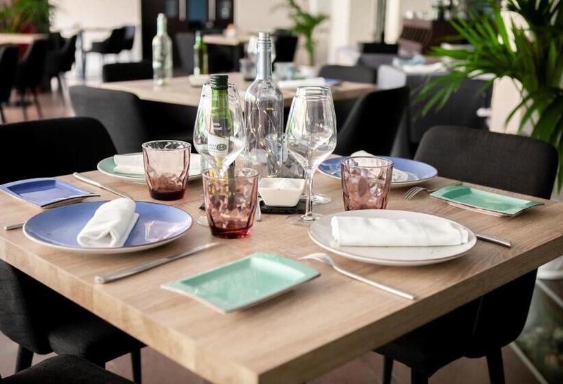 هتل Ibersol Antemare - Adults Only