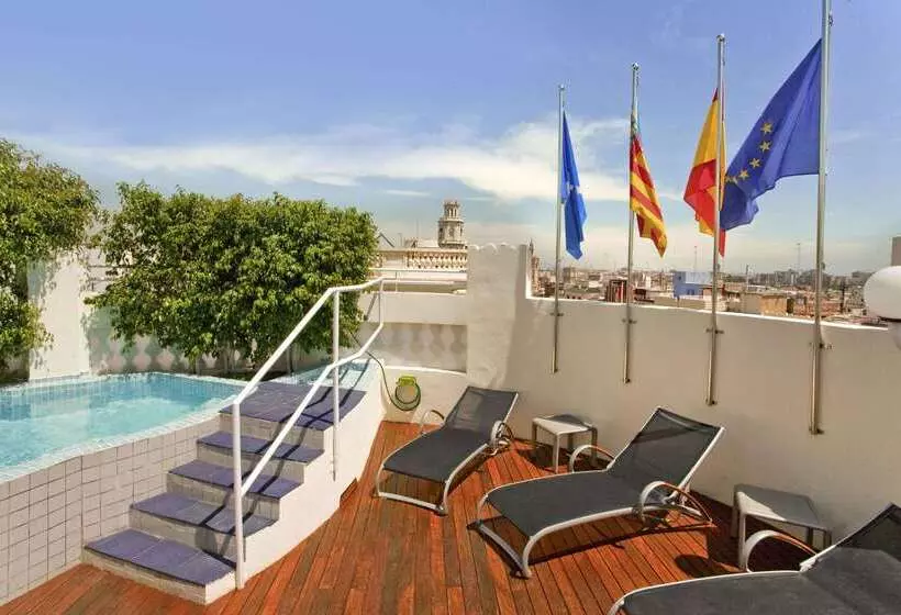 فندق Melia Plaza Valencia