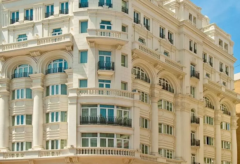 فندق Melia Plaza Valencia