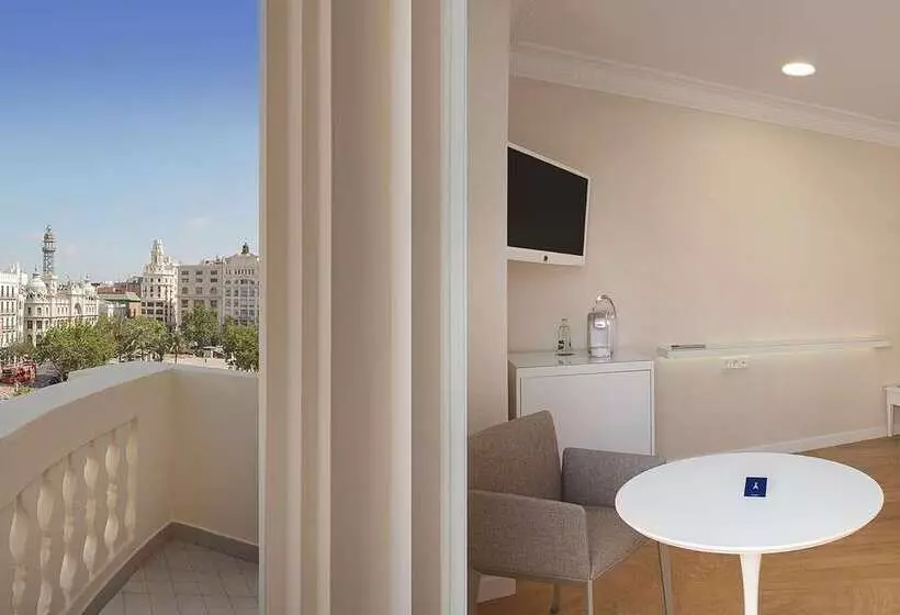 فندق Melia Plaza Valencia