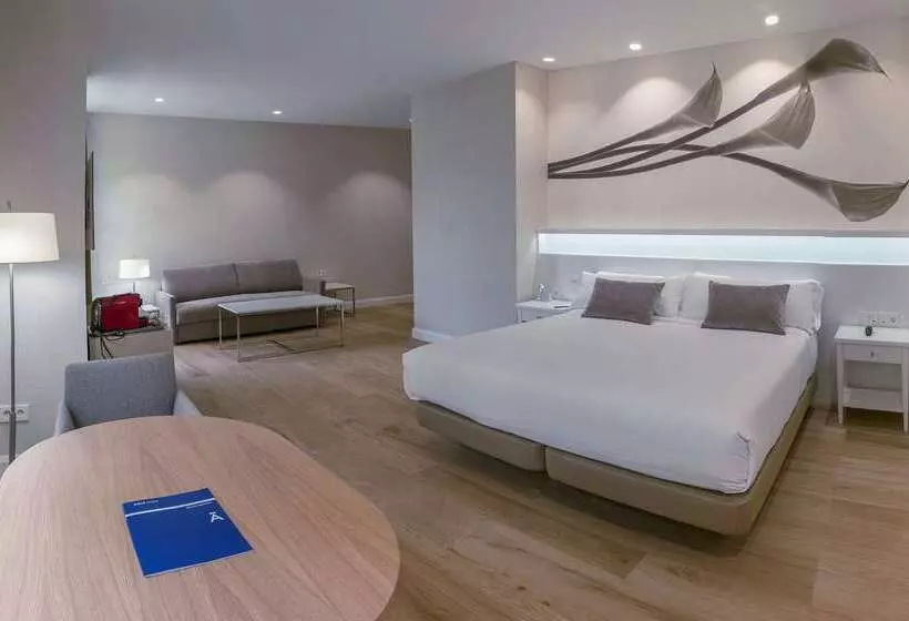 فندق Melia Plaza Valencia