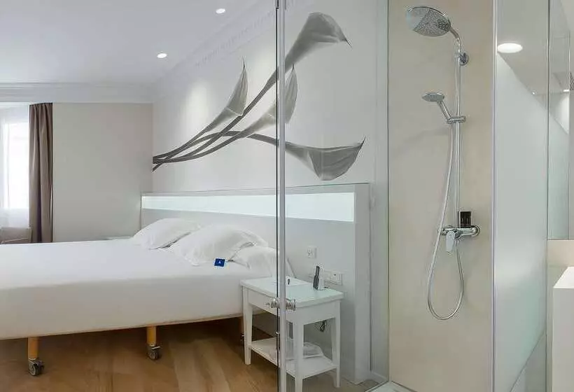 فندق Melia Plaza Valencia