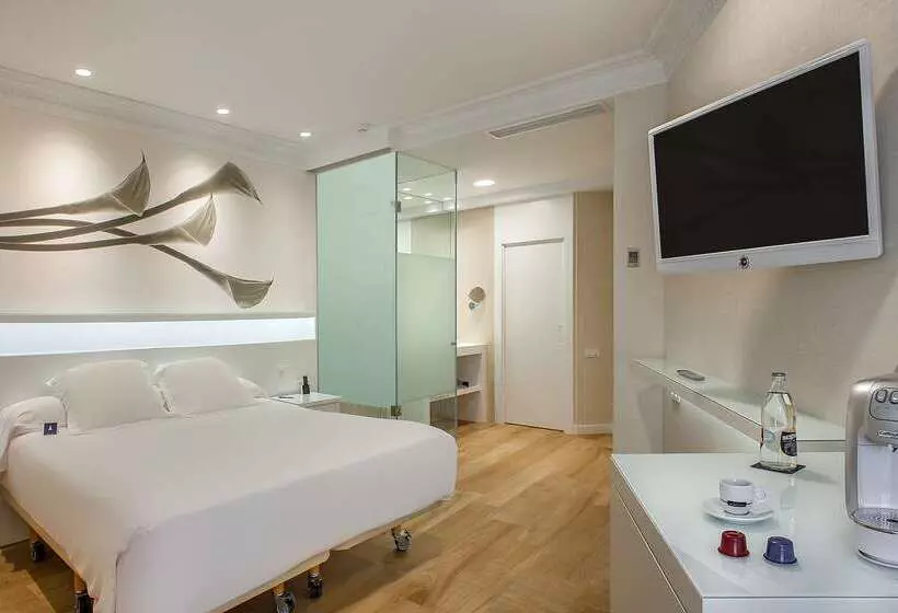 فندق Melia Plaza Valencia