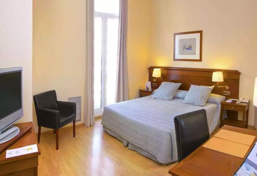 فندق Melia Plaza Valencia