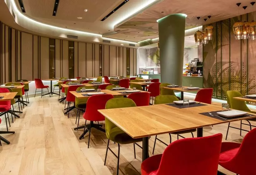 فندق Melia Plaza Valencia