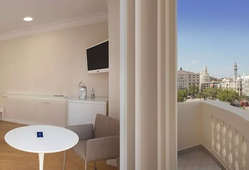 فندق Melia Plaza Valencia
