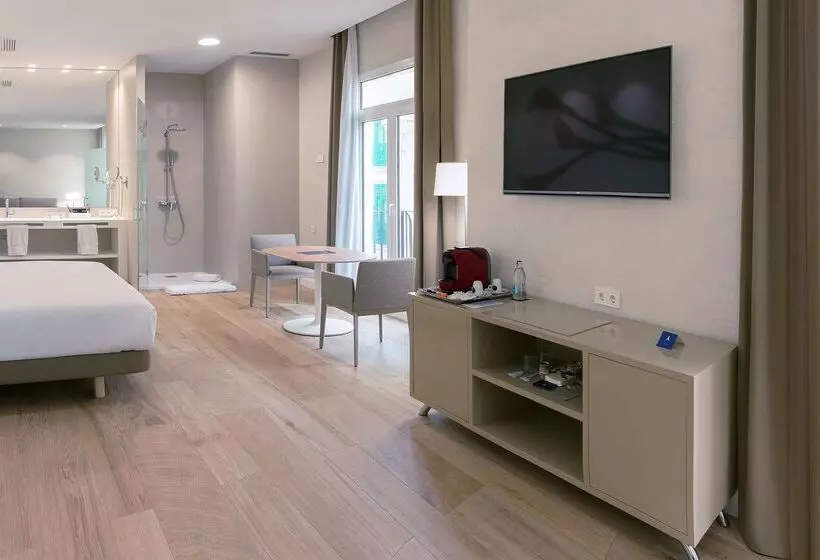 فندق Melia Plaza Valencia