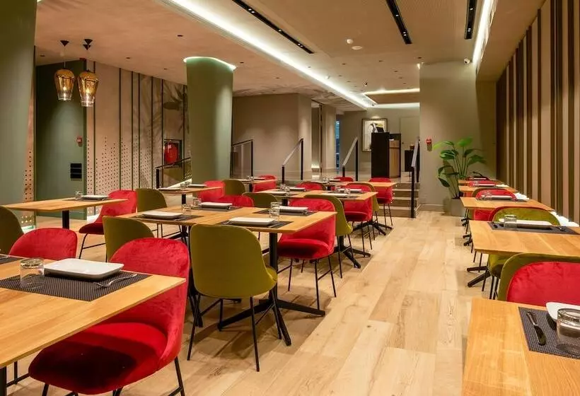 فندق Melia Plaza Valencia