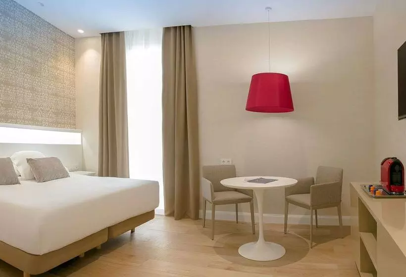 فندق Melia Plaza Valencia