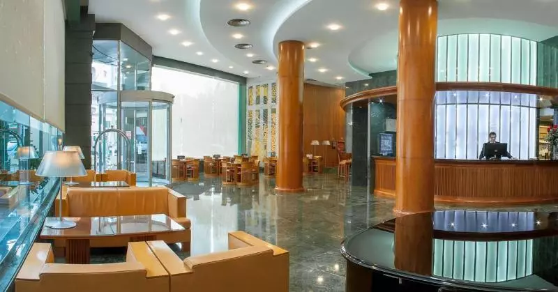 فندق Melia Plaza Valencia