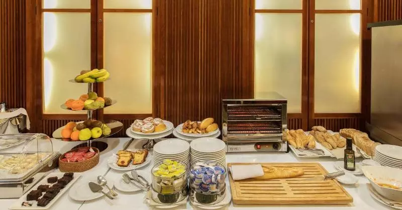 فندق Melia Plaza Valencia