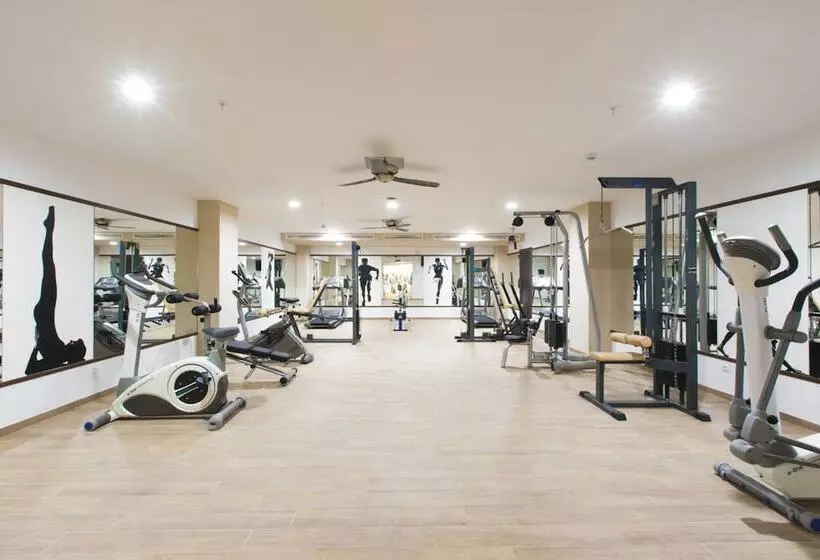 Hotel Riu Bravo - 0'0 All Inclusive