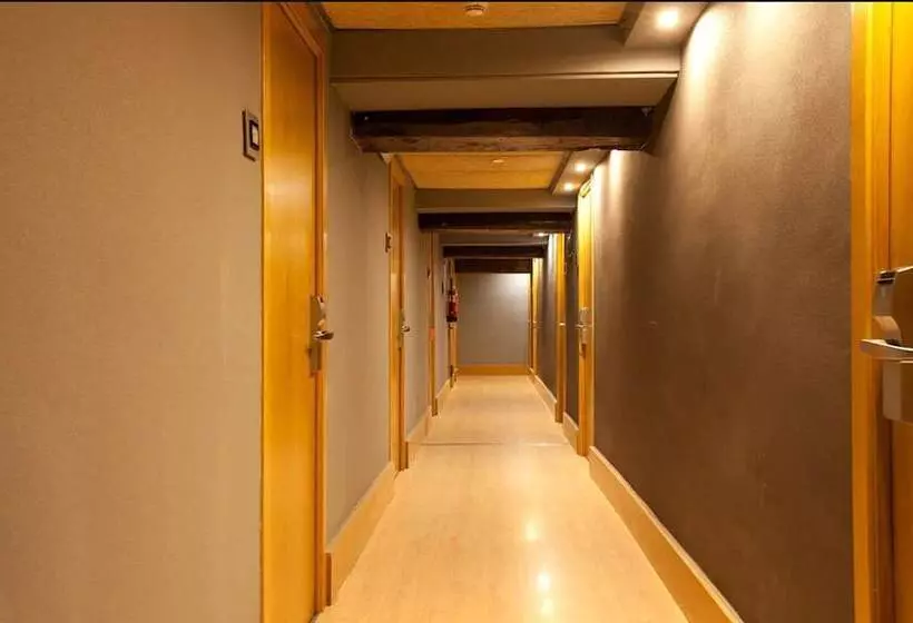 Отель Sant Agusti