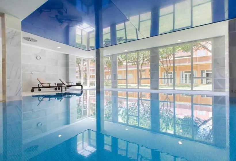 Hipotels Playa La Barrosa - Adults Only