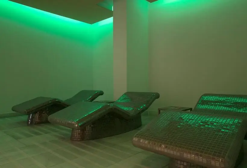 Hipotels Playa La Barrosa - Adults Only
