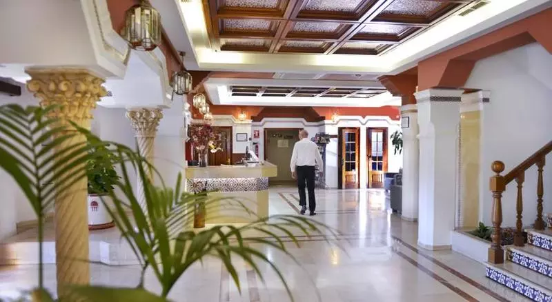 酒店 Alboran Algeciras