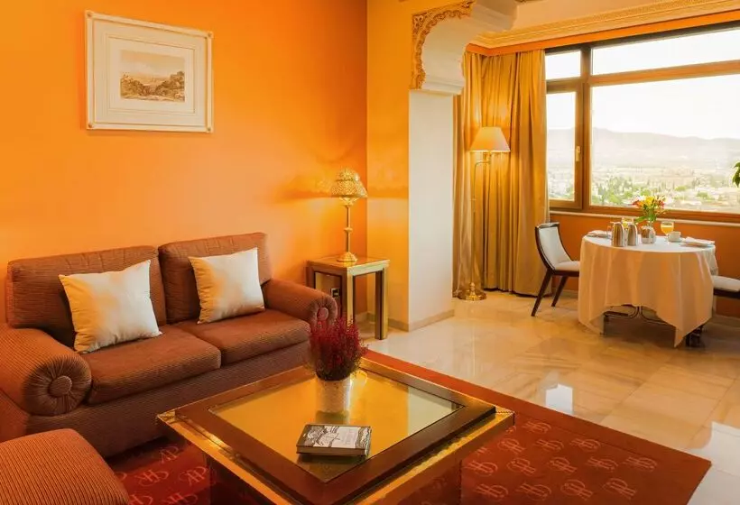 Hotel Alhambra Palace