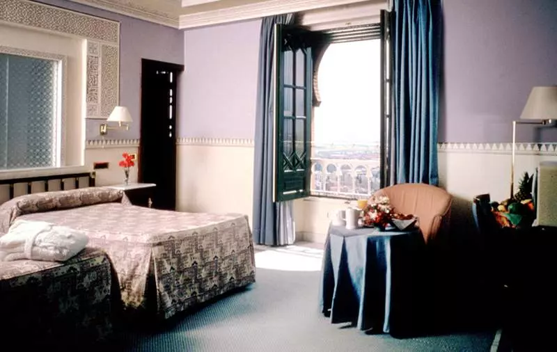 Hotel Alhambra Palace