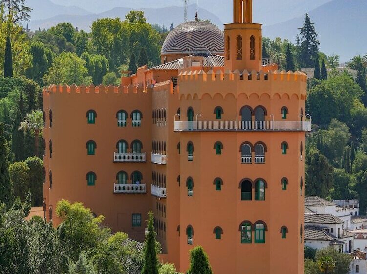 هتل Alhambra Palace