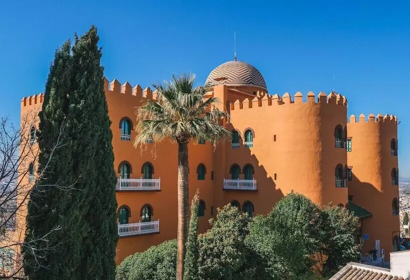 Hotel Alhambra Palace
