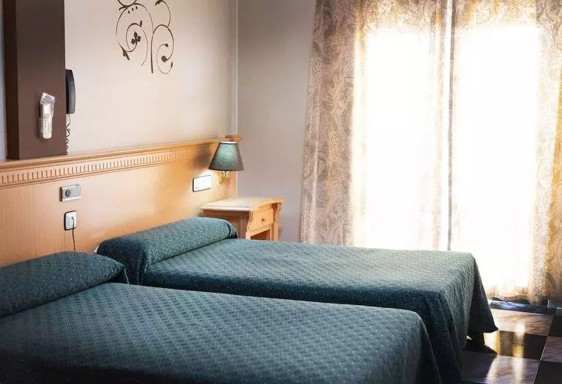 Hotel El Cruce Chauchina