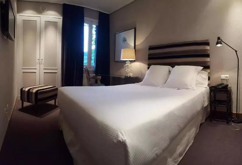 Отель Etxeberri