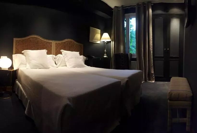 Отель Etxeberri