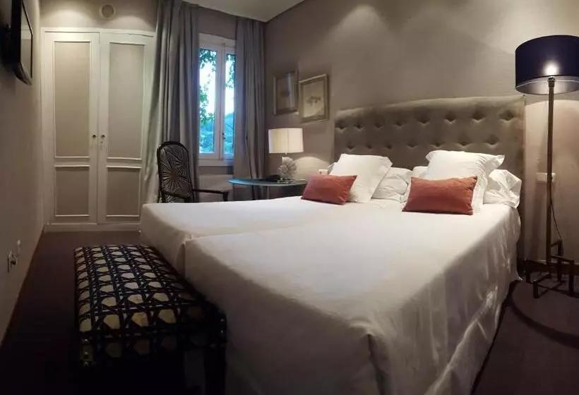 Отель Etxeberri