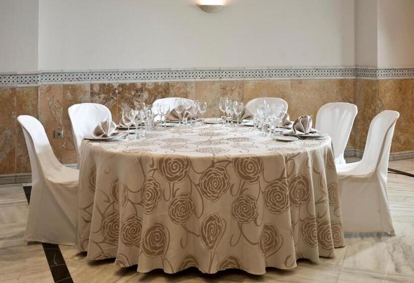 هتل Exe Las Adelfas