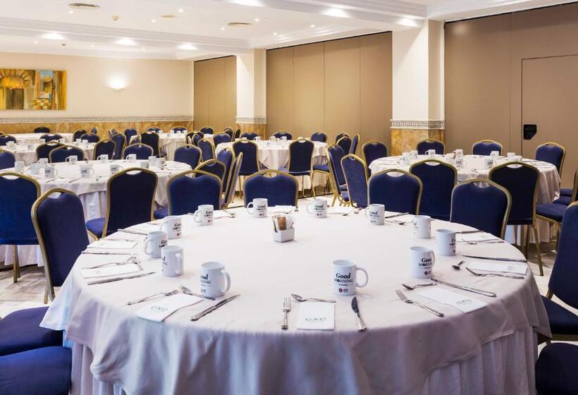 هتل Exe Las Adelfas