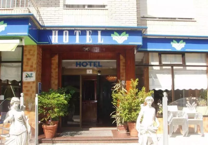 ホテル Las Rocas De Isla