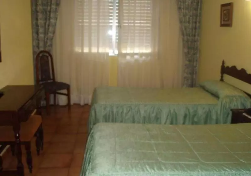 ホテル Las Rocas De Isla