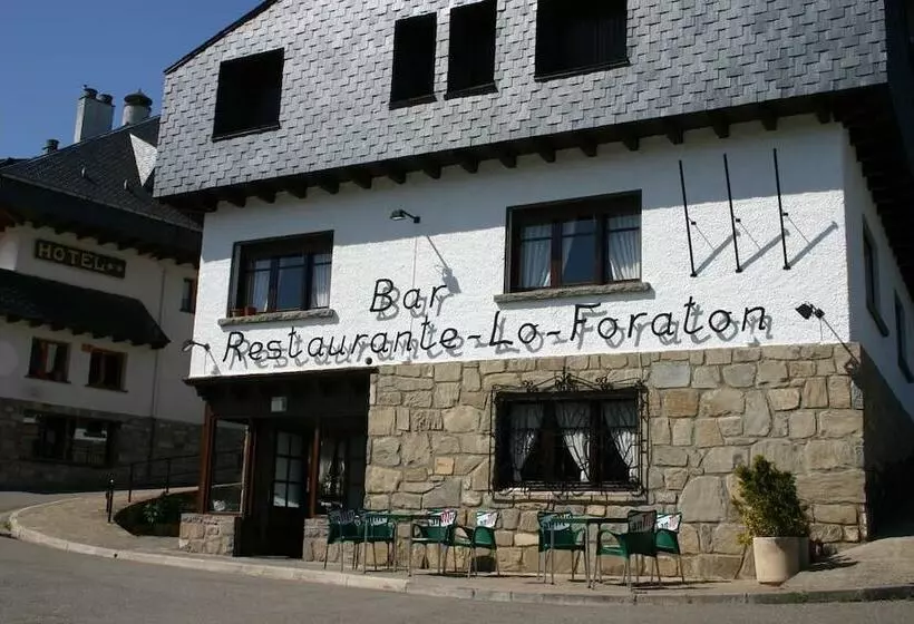 Отель Lo Foraton