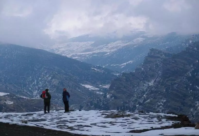 فندق Los Bérchules